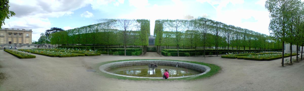 En 2008 avec mon LG Viewty au TRIANON à Versailles