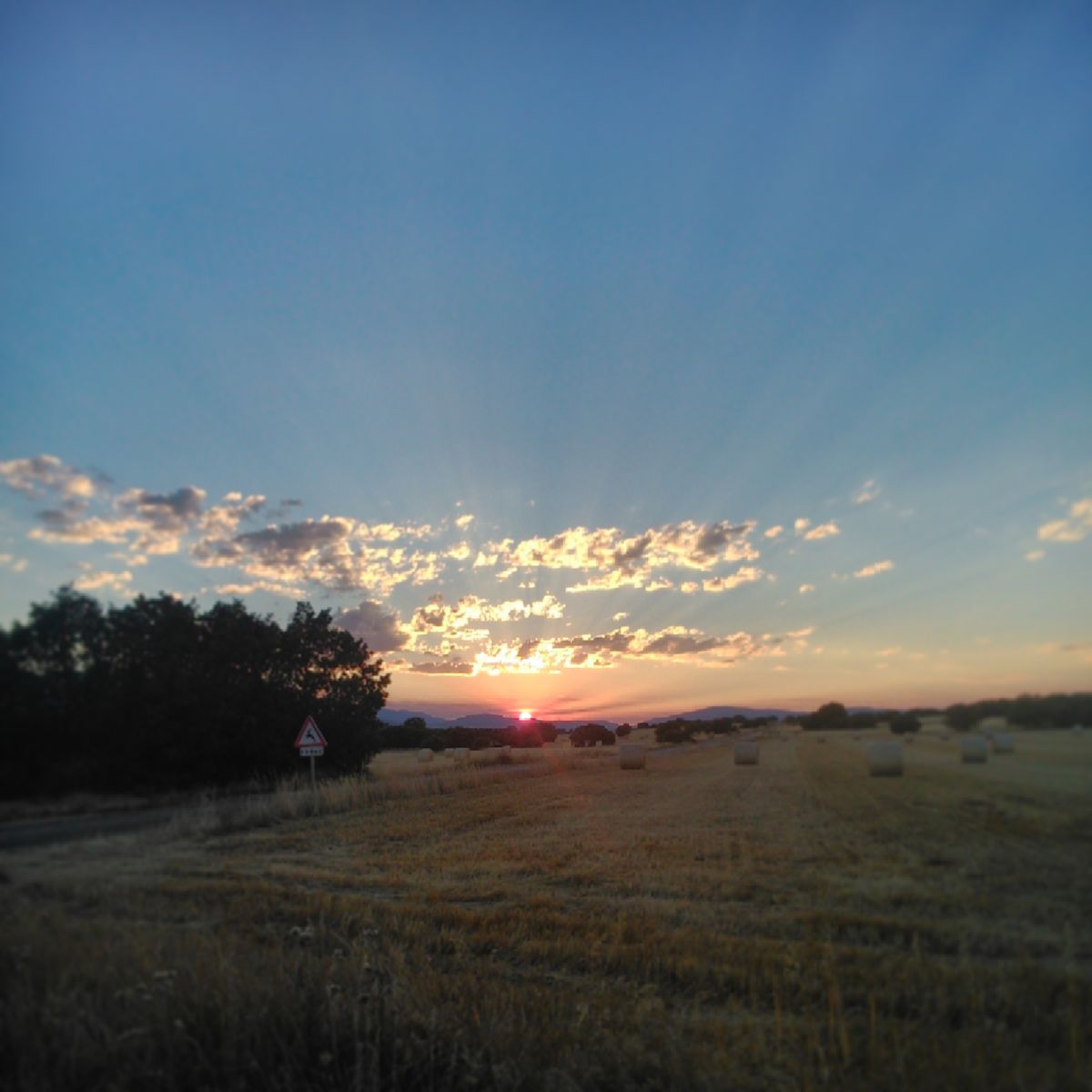 Puesta de sol en el Monte Teleno