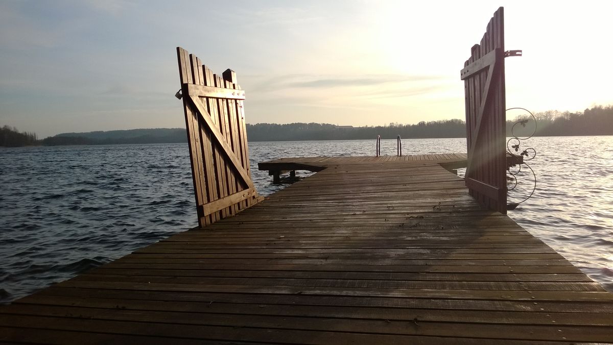 brama do jeziora - gate to the lake